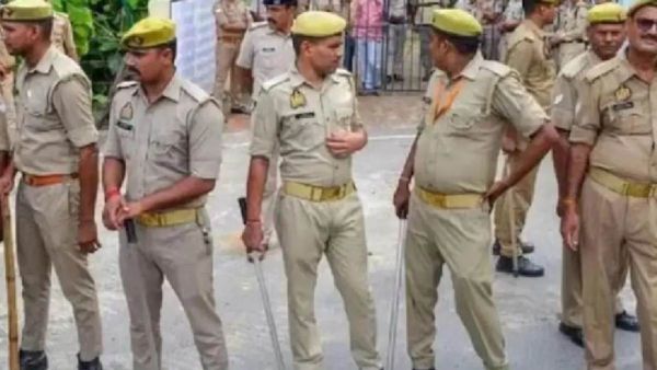 उपद्रवियों की खैर नहीं! जुमे की नमाज को लेकर पुलिस का खास प्लान, ऐसे हो रही निगरानी