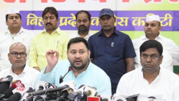 Bihar Chunav: चुनाव से पहले ही तेजस्वी यादव को बड़ा झटका, इस सीट पर महागठबंधन प्रत्याशी का पर्चा रद्द