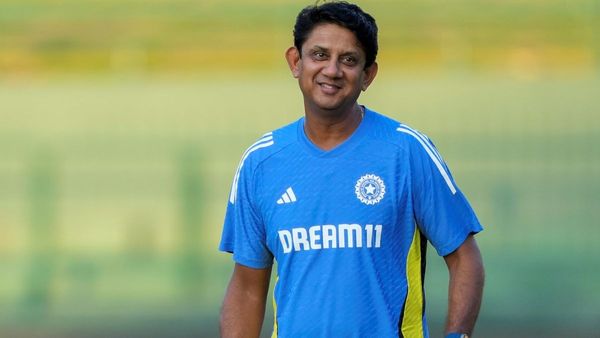 842 विकेट लेने वाला खिलाड़ी बना पंजाब किंग्स का कोच, कौन है यह दिग्गज जो दिलाएगा टीम को IPL खिताब?