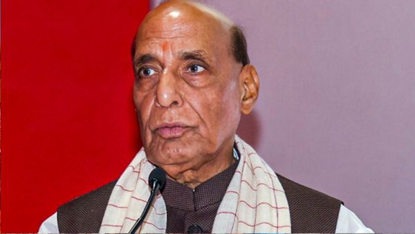 Sir Creek Dispute: क्या है सीर क्रीक? जिसे लेकर रक्षामंत्री राजनाथ सिंह ने पाकिस्तान को दे डाली अंतिम चेतावनी