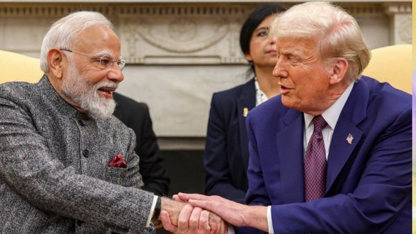 पीएम मोदी ने ट्रम्‍प से फोन पर बात कर गाजा में शांति के लिए दी बधाई, क्‍या ट्रेड डील पर भी हुई बात? 