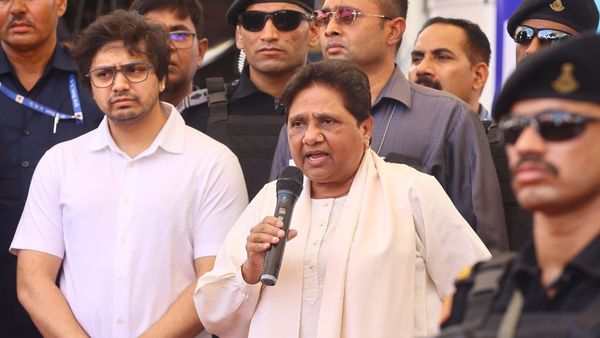 लखनऊ में BSP का पावर शो! कांशीराम की पुण्यतिथि पर मायावती की बड़ी रैली, BJP पर लगाया सत्ता के दुरूपयोग का आरोप