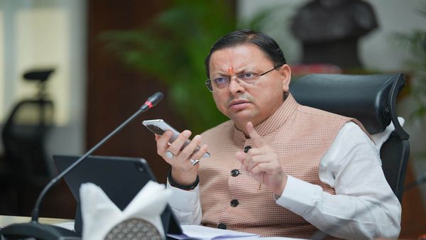 Uttarakhand news: बड़ा प्रशासनिक फेरबदल, 5 जिलों के डीएम बदले, 44 आईएएस, आईएफएस और पीसीएस अफसरों के तबादले