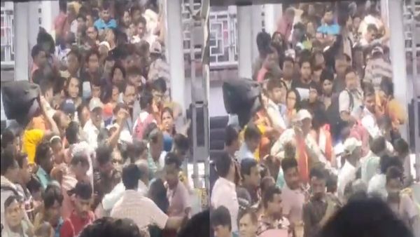 West Bengal: वर्धमान रेलवे स्टेशन की सीढ़ी पर जुटी यात्रियों की भीड़, मची भगदड़, 7 यात्री हुए घायल