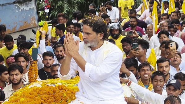 Bihar Chunav: बंपर वोटिंग ने प्रशांत किशोर के चेहरे पर लाई मुस्कान, जनसुराज को लेकर किया बड़ा दावा