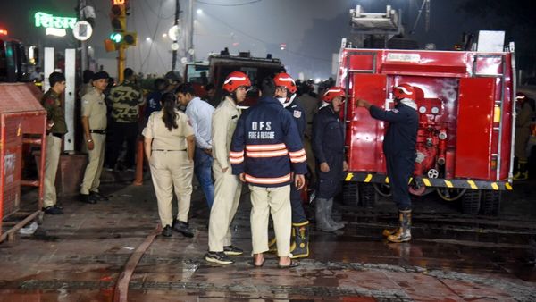Chandni Chowk Closed: दिल्ली ब्लास्ट के बाद चांदी चौक मार्केट इतने दिन के लिए हुआ अब बंद, जानिए कब तक खुलेगा?