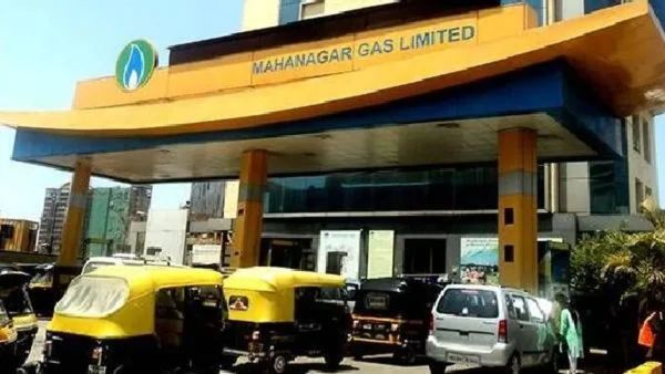 CNG: मुंबई-ठाणे में सीएनजी आपूर्ति बाधित, टैक्सी-ऑटो की हुई किल्लत, क्या है वजह?