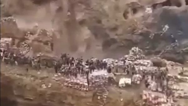 Congo: अचानक धंसक गई खदान, 32 मजदूरों की दर्दनाक मौत, रूह कंपा देगा Video