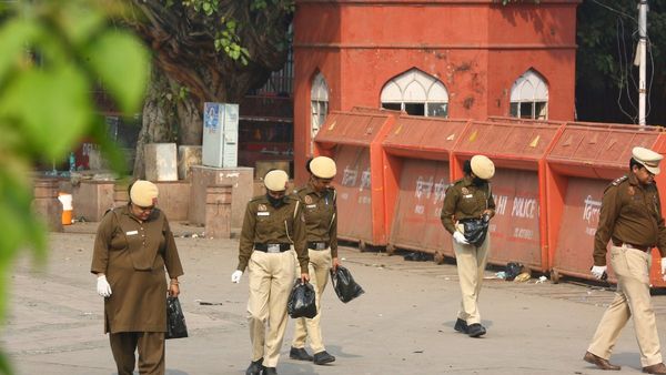 Delhi Blast Update: NIA ने पहली बार उमर को बताया ‘सुसाइड बॉम्बर’, हमले के मास्टरमाइंड की हुई गिरफ्तारी