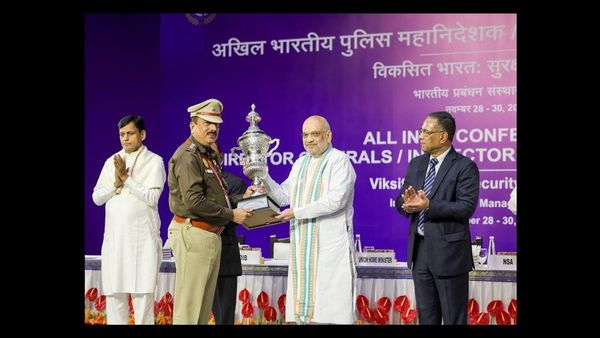 Chhattisgarh News: केन्द्रीय गृह एवं सहकारिता मंत्री अमित शाह ने कहा – अगली कॉन्फ्रेंस से पहले देश नक्सलवाद से पूर्णतः मुक्त होगा