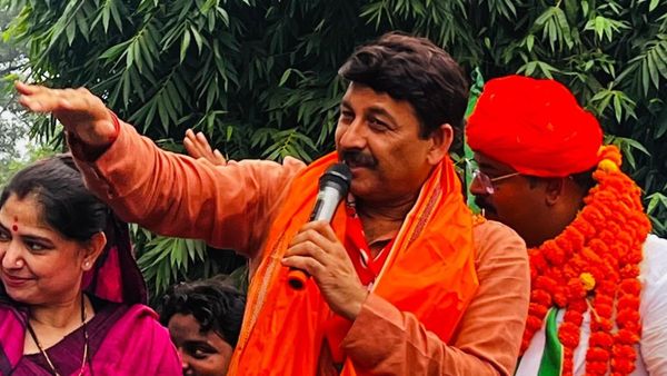 Bihar Chunav: मनोज तिवारी पर 'गैंग ऑफ पॉलिटिक्स' का अटैक, BJP सांसद ने खुद बताया किसने की 'गुंडागर्दी'