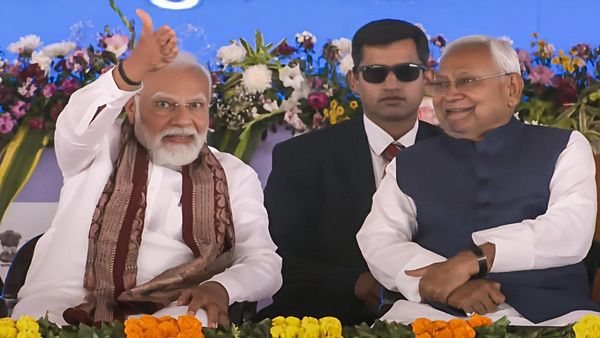 Bihar Politics: बिहार की ‘नई सरकार’! स्पीकर और मंत्रालयों को लेकर BJP–JDU की टकराहट, शपथ से पहले बढ़ी हलचल