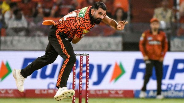 IPL 2026: मोहम्मद शमी पर छिड़ी जंग! दो टीमों में टक्कर, सनराइजर्स हैदराबाद से रिलीज होना तय