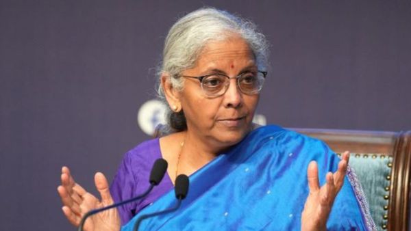 8th Pay Commission: आठवें वेतन आयोग और DA/DR पर सस्पेंस खत्म, 2 दिसंबर को वित्त मंत्री देंगी बड़ी राहत!