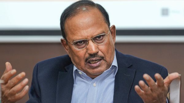 NSA Ajit Doval: भारत पहले से ज्यादा सुरक्षित,12 सालों में नहीं हुए बड़े आतंकी हमले, अजीत डोभाल का बड़ा खुलासा