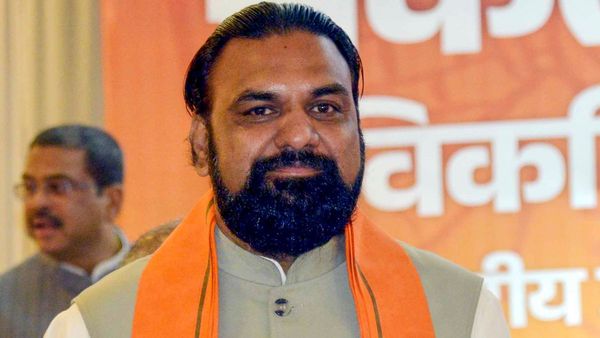 Samrat Choudhary: बिहार के नए गृह मंत्री कितने पढ़े-लिखे? सम्राट चौधरी की किस डिग्री को लेकर हुआ था विवाद?