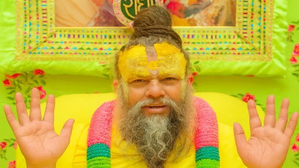 Relationship Tips: पार्टनर के धोखे ने तोड़ दिया है दिल? जख्म पर मरहम का काम करेंगे प्रेमानंद महाराज के ये बोल