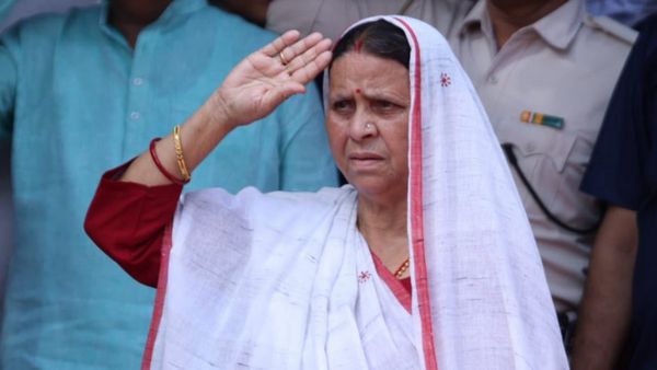 राबड़ी देवी को खाली करना पड़ेगा सरकारी बंगला, नीतीश सरकार ने आखिर क्‍यों दिया ये आदेश?