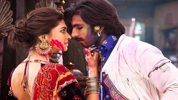 Goliyon Ki Raasleela Ram-Leela: 12 साल बाद भी अमर है ‘राम-लीला’ की मोहब्बत, दीपिका–रणवीर की लव स्टोरी