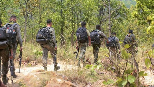 Andhra Pradesh: खूंखार माओवादी हिडमा के बाद एक और टॉप लीडर ढेर, दूसरे दिन मुठभेड़ में 7 नक्सलियों की मौत