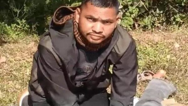 बालाघाट में दिनदहाड़े युवती के साथ ये क्या हुआ, आरोपी बोला '5 साल से थी मेरी, धोखा दिया', वीडियो वायरल