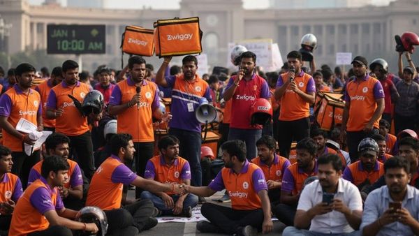 Gig Workers Strike: नए साल पर स्विगी-जोमैटो की सेवाएं ठप? 10 मिनट डिलीवरी मॉडल पर गिग वर्कर्स करेंगे हड़ताल