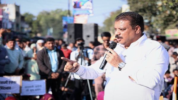 MP News: स्किल इंडिया” के नाम पर 9,200 करोड़ की सेंध! CAG रिपोर्ट के हवाले से उमंग सिंगार का बड़ा आरोप