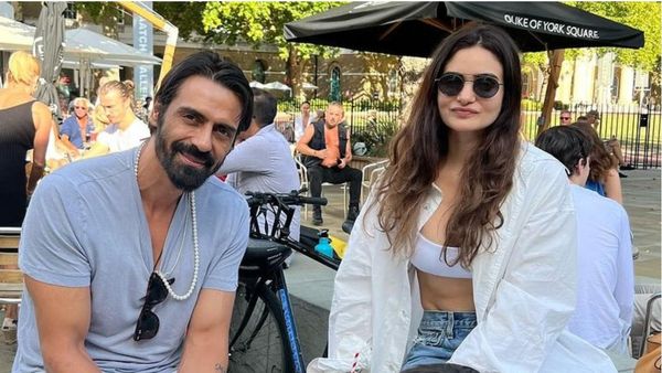 कौन हैं 2 बच्चों की गैब्रिएला डेमेट्रियड्स? जिन्होंने अर्जुन रामपाल से की सगाई, कैसे शुरू हुई प्रेम कहानी