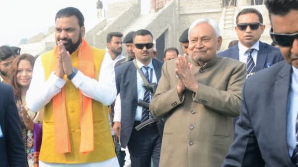 Bihar में नौकरियों की बहार! ये बड़ी कंपनी लगाएगी इलेक्ट्रिक बस का प्लांट, कोका-कोला भी करेगी निवेश