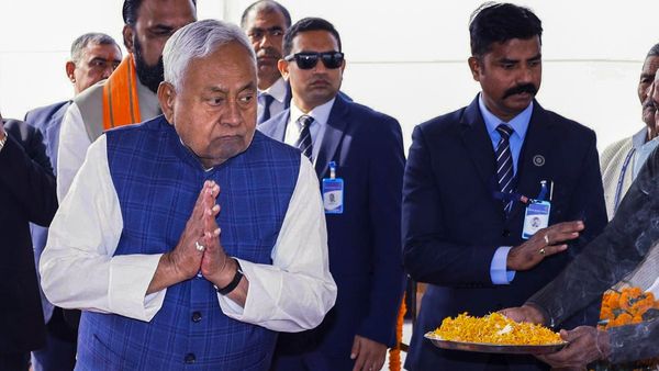 Bihar News: नीतीश कुमार के परिवार में मातम, सबसे करीबी सदस्य के निधन से टूटा दुखों का पहाड़