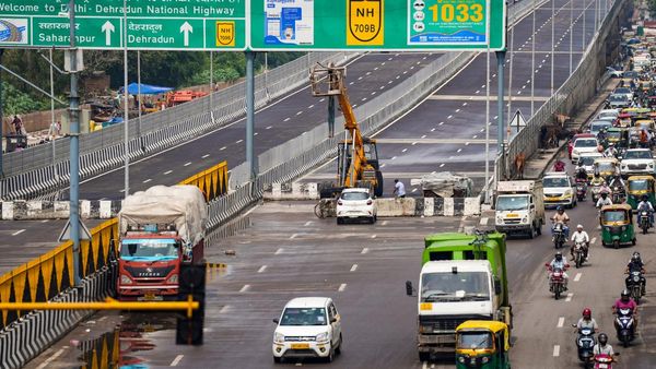Delhi-Dehradun Expressway: दिल्ली–देहरादून एक्सप्रेसवे पर ट्रायल रन शुरू, पहले फेज में कहां तक मिली राहत?