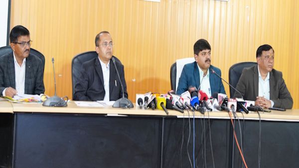 UK NEWS: धामी कैबिनेट ने 19 प्रस्तावों पर लगाई मुहर, बिजली लाइन का मुआवजा बढ़ाने के साथ ये योजनाएं मंजूर