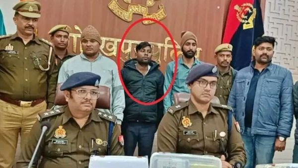 Fake IAS: 4 गर्लफ्रेंड्स में से 3 को किया प्रेग्नेंट, SDM को जड़ा थप्पड़! फर्जी IAS के कारनामे कर देंगे हैरान