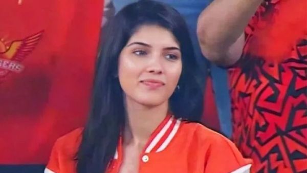 SRH की मालकिन काव्या मारन को मिल गया हमसफर? IPL से पहले Viral फोटो ने मचाई हलचल