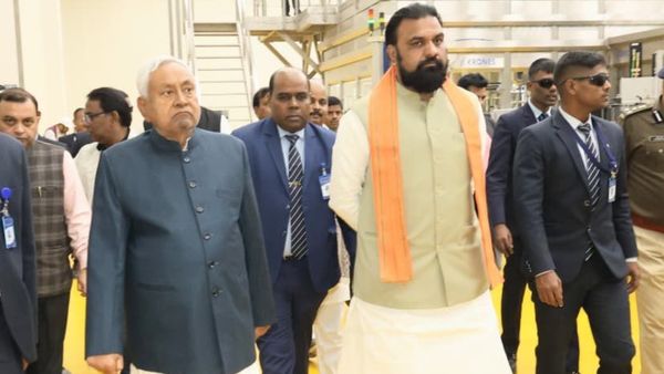 Bihar News: बिहार में तीन नए मंत्रालय का होगा गठन, नीतीश कैबिनेट की लगी मुहर, कर्मचारियों का DA भी बढ़ाया