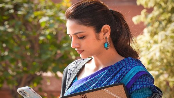 Bengal Election 2026 Nusrat Jahan: सांसद रहते लिव-इन पार्टनर के बच्चे की बनी थीं मां, अब होगा सियासी कमबैक?