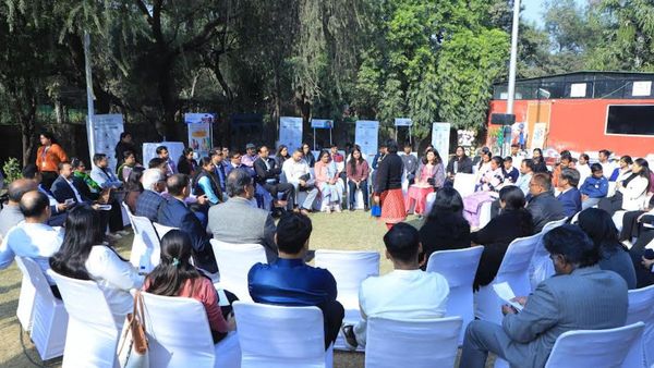 NIIT Foundation: दिल्ली में एनआईआईटी फाउंडेशन का खास आयोजन, दिखाई डिजिटल बदलाव की झलक