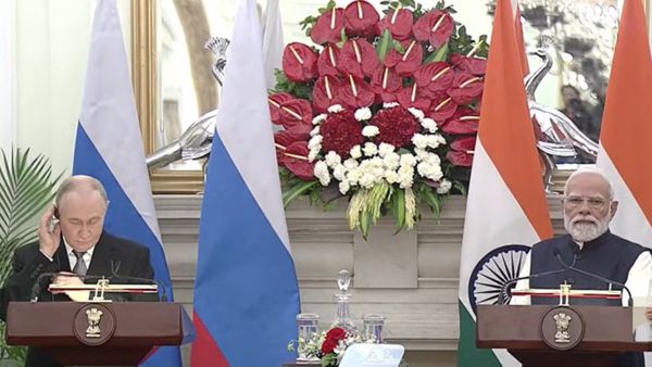 Putin India Visit: पुतिन के सामने PM मोदी ने पाकिस्तान की लगाई लताड़, पहलगाम हमले का जिक्र कर क्या कहा?