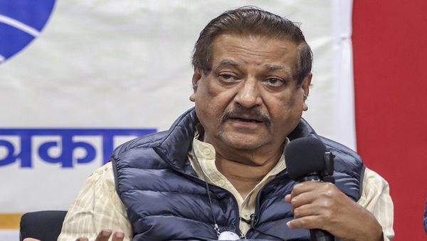 पूर्व CM Prithviraj Chavan ने ऑपरेशन सिंदूर में भारत की हार का किया दावा, विवाद पर बोले - 'माफी नहीं मांगूगा'