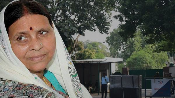 Bihar News: लालू परिवार का बदल गया पता, रात के अंधेरे में खाली हुआ राबड़ी आवास, जानें कहां होंगे अब शिफ्ट