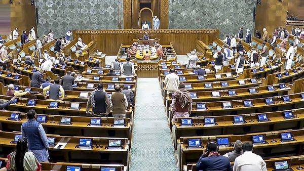 SHANTI BILL 2025: दोनों सदनों से पास हुआ शांति बिल, फुल फॉर्म से लेकर प्रावधानों तक हर सवाल का जवाब जानें