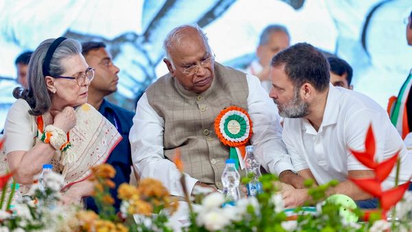 PM मोदी पर ऐसा क्या बोलीं सोनिया गांधी? माफी की उठी मांग, संसद में गुस्से में बोले नड्डा- अपमान बर्दाश्त नहीं