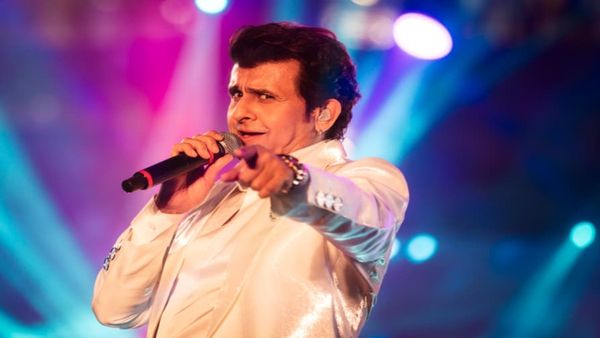 सोनू की आवाज ने लगाई स्टेज पर आग, 10000 फैंस हुए क्रेजी, 3 घंटे तक नॉनस्टॉप चला जादू