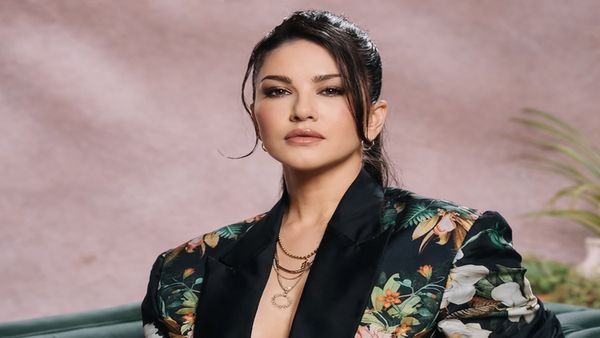 Sunny Leone MMS Controversy: सनी लियोनी के स्ट्रिपिंग वीडियो पर मचा था बवाल, क्या था वह विवाद?