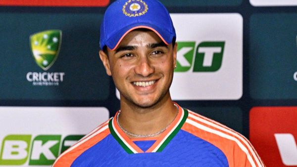 Abhishek Sharma Caste: अभिषेक शर्मा किस जाति के हैं? ब्राह्मण, खत्री या लोहार? आखिर असली सच आया सामने