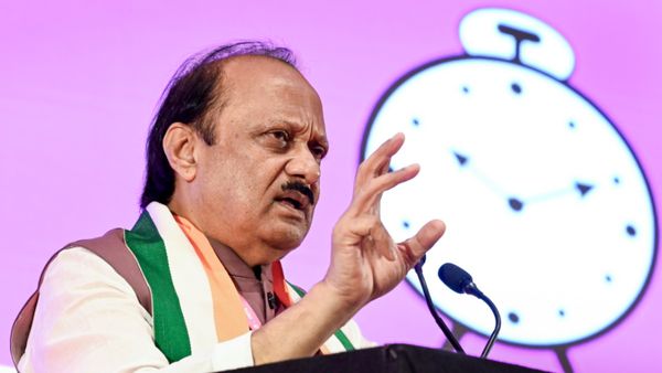 'भाजपा हफ्ताखोरी करती है, लूट मचाई है', अजित पवार ने सहयोगी BJP के खिलाफ क्‍यों खोला मोर्चा? लगाए गंभीर आरोप