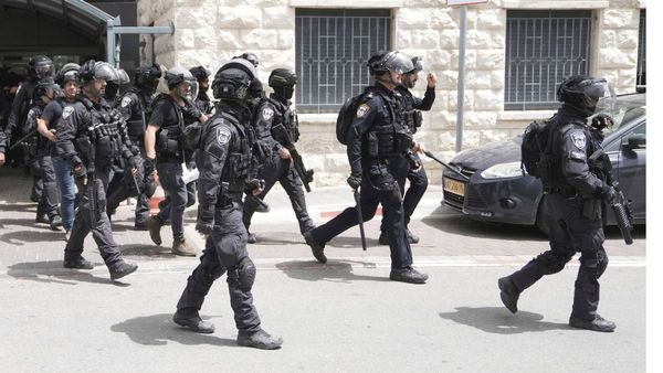 America News: अमेरिका में 5 साल के बच्चे को लिया गया हिरासत में, स्कूल से घर लौटते ही ICE ने उसे क्यों पकड़ा?