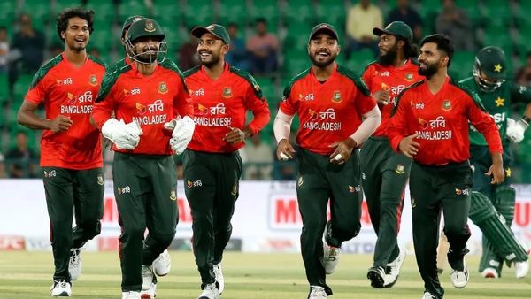 T20 World Cup से बाहर हो जाएगा बांग्लादेश? ICC ने दिया आखिरी अल्टीमेटम, इस टीम की हो सकती है एंट्री!