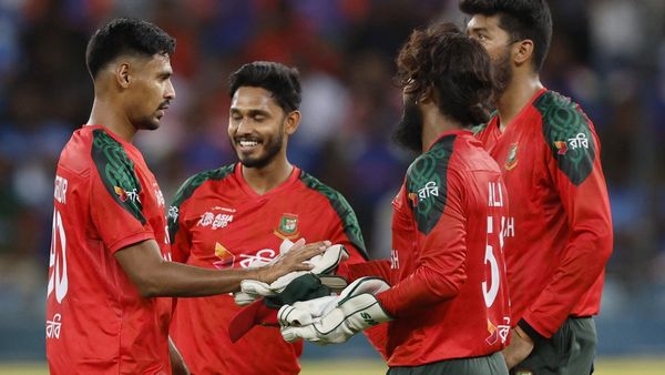 बांग्लादेश क्रिकेट में 'तख्तापलट'! खिलाड़ियों के कड़े रुख के बाद नजमुल इस्लाम की छुट्टी, अब शांत होगा बवाल?