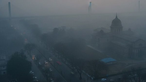 Bihar Weather Update today: बिहार के 24 जिलों में 'कोल्ड डे' का कहर, जानें कब मिलेगी कनकनी से राहत